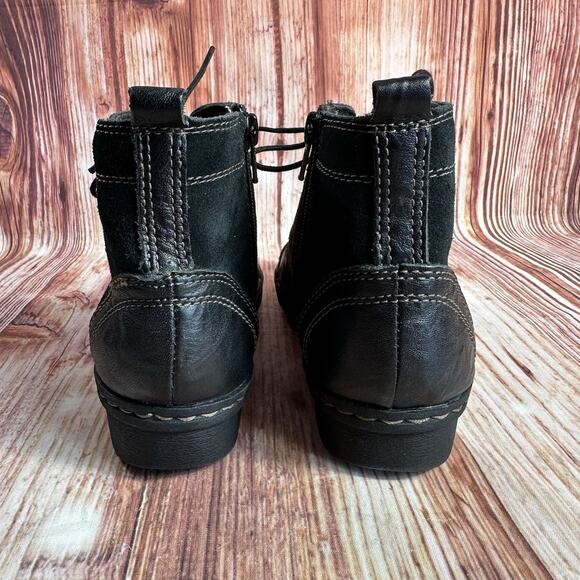 Clarks NIKKI NORTH Size 6.5 Black Leather Lace Zip Up Ankle Booties Boots Shoes - Picture 4 of 10